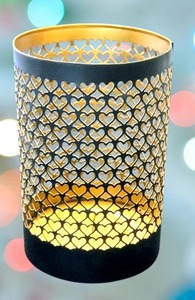 Lanterne décorative en métal découpé, porte-bougie votive en fer fait main, résistante à la chaleur, pour la maison et les mariages - Product Image 2