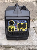 Générateur d'électricité portable à essence super silencieux 3KW / 50/60Hz / Léger / Utilisation domestique et en camping