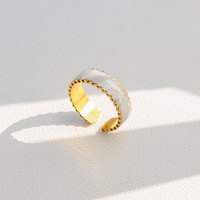 Cincin jari wanita model bulan sabit dan bintang, anti karat, tahan air, modis, dapat disesuaikan, dan dapat dipesan khusus.
