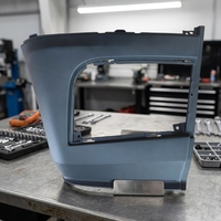 Nouvelle Cache de Phare Antibrouillard d'Angle de Pare-chocs Avant pour Actros MP4 MP5 – Réparation et Remplacement – Référence OEM 9608854925 9608855025 – Fixation par Vis