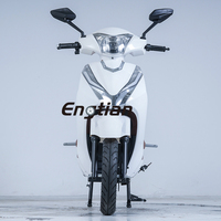 Scooter électrique Super Power CKD 72V 1500W 2000W, moto électrique prête à être expédiée avec une grosse batterie