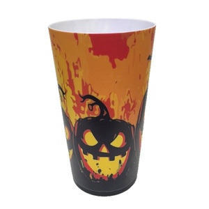 Vaso de Plástico Creativo de 16oz con Luz LED, Diseño de Halloween, Activación por Inducción y Cambio de Color al Contacto con Agua, para Adolescentes, Uso en Interiores - Product Image 5