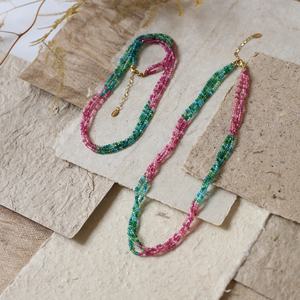 สร้อยคอผู้หญิงประดับมุกและคริสตัลหลากสีสัน ดีไซน์หรูหรา สร้อยคอสแตนเลสสามชั้น รุ่นใหม่ปี 2025 - Product Image 3