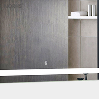 Miroir de courtoisie de salle de bain mural rétroéclairé à capteur tactile de forme rectangle avec lumière led