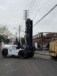 Montacargas telescópico diésel todoterreno usado Tcm Heli T-O-Y-O-T-A KOMATSU de 2.5/3/5/7/8/10 toneladas para elevación de palets y carga - Product Image 2