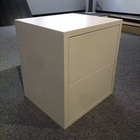 Table de chevet moderne sans poignée à 2 tiroirs, table de chevet en MDF crème à l'aspect flottant, armoire de rangement pour chambre à coucher