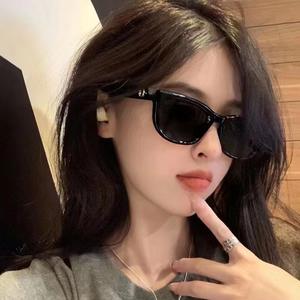 Gafas de sol retro con forma de ojo de gato para mujer, montura negra de PC, protección UV400, tipo 3 lentes, YC28-D6 - Product Image 2