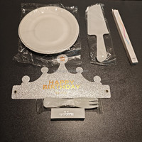 Vaisselle écologique jetable, assiette portable de style occidental, assiette à gâteau d'anniversaire, ensembles de couteaux et fourchettes, fournitures de décoration de fête