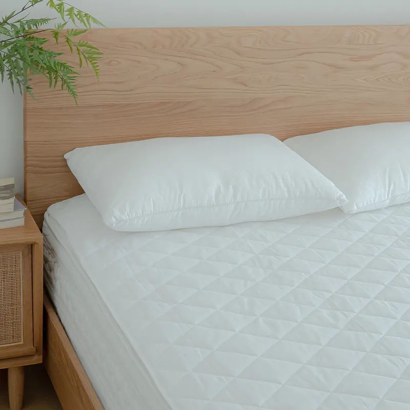 Venta caliente 100% algodón blanco acolchado completo impermeable sábana Funda de colchón protector juego de cama
