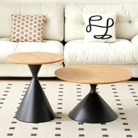 Table basse nordique en bois massif pour salon, petite table pour appartement, style simple et moderne, luxe léger