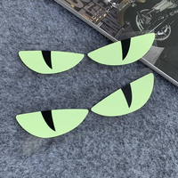 Autocollant de moto pour phares, décalcomanie lumineuse de nuit en forme d'yeux maléfiques, accessoires pour carrosserie et casque pour HONDA SUZUKI Vespa