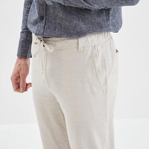 กางเกงชิโน่ผู้ชายทรงตรงผ้าแคนวาส ยืดได้ ใส่สบาย แห้งเร็ว ระบายอากาศดี น้ำหนักเบา เหมาะสำหรับใส่ในชีวิตประจำวัน - Product Image 4