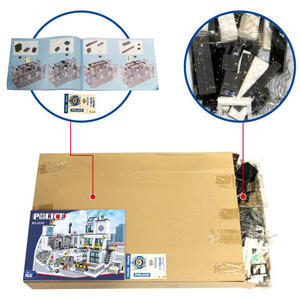 <span class=keywords><strong>2023</strong></span> nuovo assemblaggio di blocchi di costruzione giocattolo 1127 pezzi per bambini blocchi di costruzione stazione assemblare giocattolo - Product Image 3