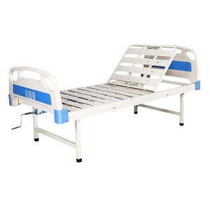Cama de Hospital Manual Ajustable para Pacientes Mayores y Discapacitados con Secciones de Cabeza y Pies - Product Image 1