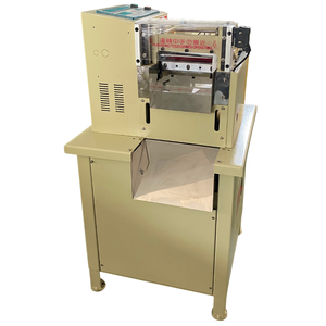 Machine <span class=keywords><strong>de</strong></span> découpe textile en promotion : Cuir PVC, bandes <span class=keywords><strong>de</strong></span> fermeture éclair, ceintures élastiques Qimei - Product Image 1