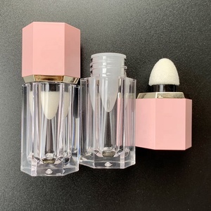 Tùy Chỉnh Trang Điểm Lỏng Ống Hình Lục Giác Đầu Lớn Lip Sơn Rỗng Ống Lip Gloss Bao Bì Son Bóng Cây Đũa Phép Ống Với - Product Image 1