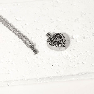 New Stainless Steel <strong>Dad</strong> in Heart Urns Pendants Necklaces Cremation Urn Jewelry Memorial <strong>Keepsake</strong> Openable Put in <strong>Ashes</strong> Jewelry - Product Image 4