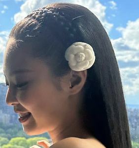 Jennie Jin Zhen Ni stile europeo accessorio per capelli simile disegno camelia fiocco tessuto di seta fermaglio 5cm per feste - Product Image 4