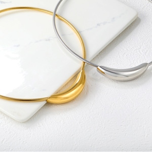 <b>Cross</b> Border European American Style Hollow Curved Spring Snake <b>Chain</b> Clavicle Pendant 18k Gold Plated Stainless Steel - Product Image 1