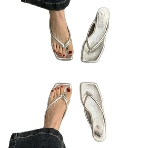 2026 New French Chunky Heel Flip Flops Women Silver Beach Sandals Summer Outdoor Dress Matching <b>Slippers</b> - Product Image 5