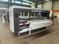 Machine de pliage et de collage automatique pour boîtes en carton ondulé avec alimentation en papier et collage intégrés