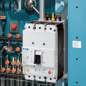 Interruptor de Circuito de Alto Rendimiento de 400 Amperios para Protección de Sobrecarga de Seguridad Eléctrica y Gestión Eficiente de Energía - Product Image 4