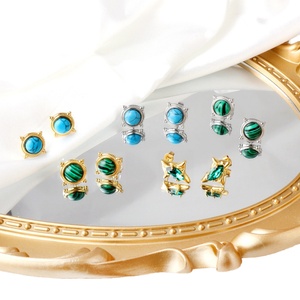 Pendientes de Aro de Zirconia Impermeables de Moda, de Acero Inoxidable, Chapados en Oro de 18K, Pequeños y Modernos para Mujer, ¡Venta Caliente! - Product Image 1