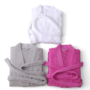 روب حمام نسائي من قماش التيري المصنوع من القطن التركي 100% بمعايير فنادق 5 نجوم من المصنع مباشرة - Product Image 5