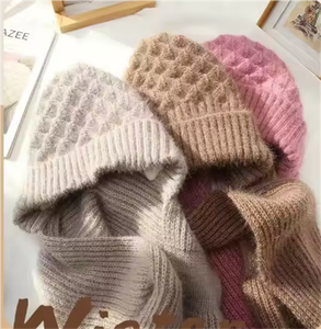 Cagoule pour femmes-Écharpe-Chapeau tricoté en polaire élastique-Hiver-Protection intégrée des oreilles-<span class=keywords><strong>Bonnet</strong></span> coupe-vent-<span class=keywords><strong>Bonnet</strong></span> chaud - Product Image 1
