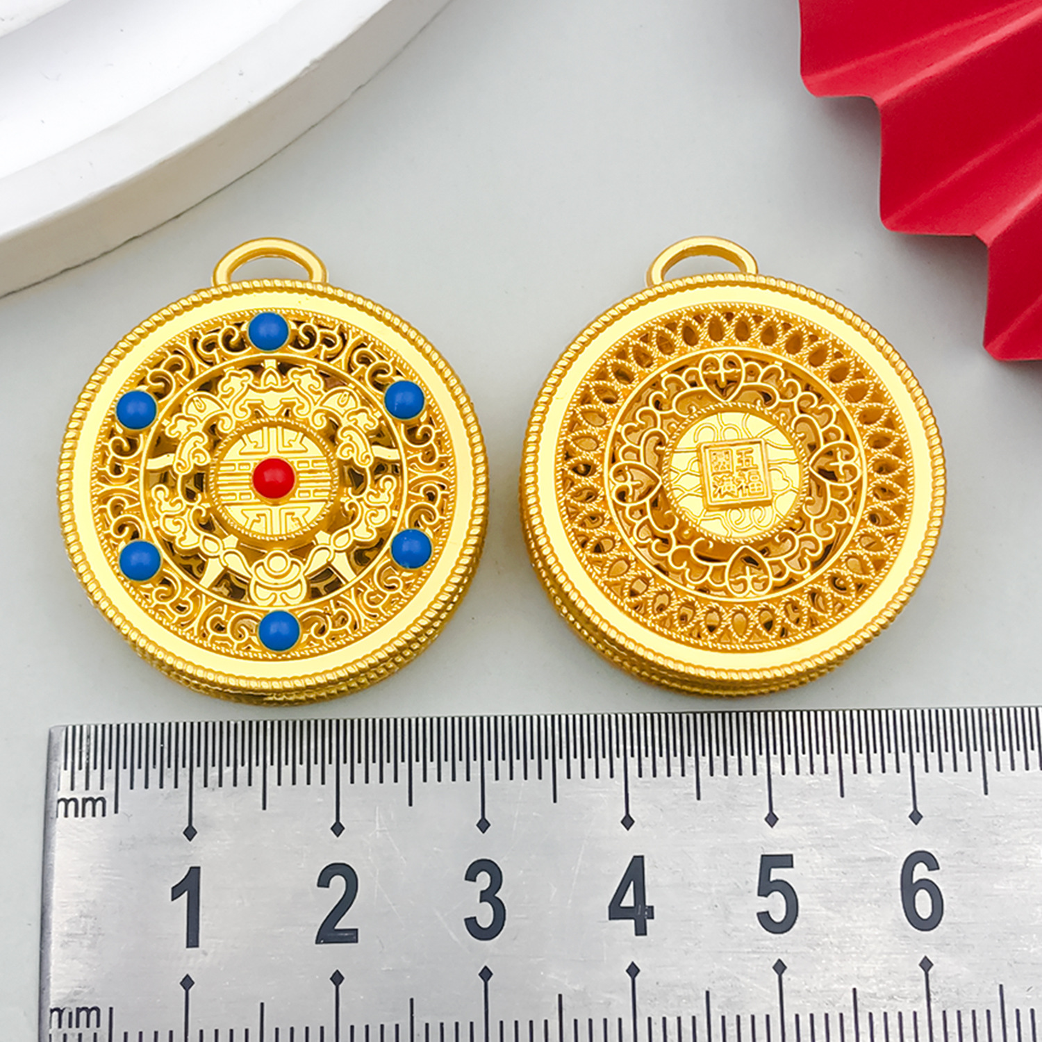 1 ancient gold dumb gold Wufu perfect pendant Chin