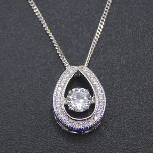 Colgante de Plata de Ley 925 con Hermoso Diamante Danzante, Gran Venta 2020 - Product Image 2