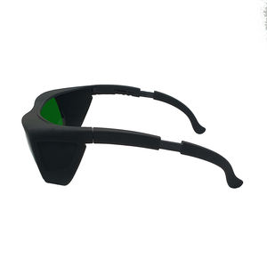 Lunettes laser de protection en matériau PC de nouvelle condition 1064 et 755 lunettes de machine laser avec protection 680-1100nm longue durée de vie - Product Image 4