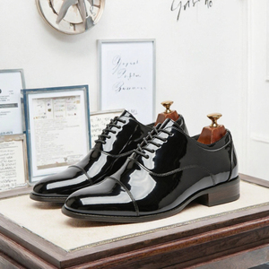 Chaussures habillées de luxe neuves pour hommes, en cuir véritable faites à la main, à lacets, antidérapantes, pour mariage et affaires, prix d'usine - Product Image 3