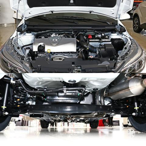 Sedán Usado Chino de Bajo Consumo y Precio Económico, Modelo <span class=keywords><strong>2021</strong></span>, Similar al <span class=keywords><strong>Yaris</strong></span> L 1.5L Automático, Volante a la Izquierda, 5 Plazas, Color Oscuro, R15, Euro V, Pantalla Táctil, Ideal para Familias - Product Image 4