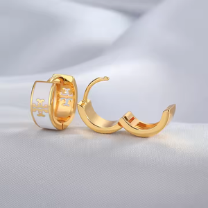 Nuovi Orecchini a Cerchio <span class=keywords><strong>Mini</strong></span> di Lusso Placcati Oro, Gioielli di Designer di Marche Famose per Donne - Product Image 4