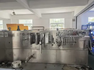 Machine automatique d'emballage de bâtonnets de lait en poudre de protéine de café de boisson de fruit sèche de petit sac de sachet à plusieurs voies