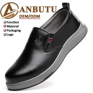 <span class=keywords><strong>Scarpe</strong></span> <span class=keywords><strong>antinfortunistiche</strong></span> basse resistenti all'usura, antiscivolo, a prova di pugnalata e Anti-smashing proteggono le <span class=keywords><strong>scarpe</strong></span> da lavoro da uomo e <span class=keywords><strong>donna</strong></span> - Product Image 1