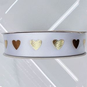 Cinta <span class=keywords><strong>de</strong></span> satén <span class=keywords><strong>de</strong></span> poliéster Beidong <span class=keywords><strong>de</strong></span> 2.5 cm con corazón <span class=keywords><strong>de</strong></span> amor y lámina dorada para decoración <span class=keywords><strong>de</strong></span> cajas <span class=keywords><strong>de</strong></span> regalo, embalaje floral, lazos <span class=keywords><strong>de</strong></span> corazón y manualidades DIY - Product Image 1
