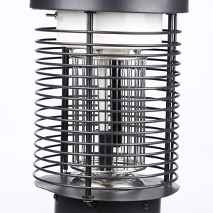Lámpara LED para exteriores para matar mosquitos, malla eléctrica de acero inoxidable de 7W para césped, patios y jardines - Product Image 2