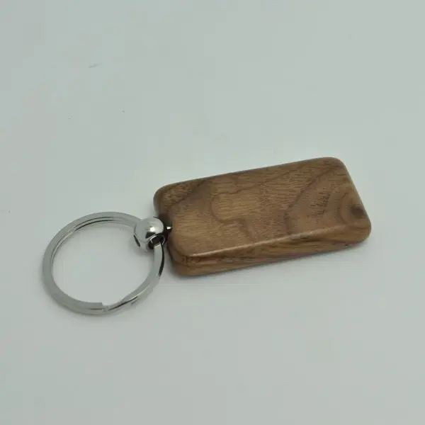wooden souvenir key chain with detachable key rings