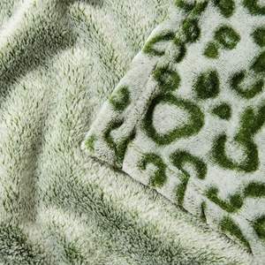 Venta al por mayor, mantas <span class=keywords><strong>de</strong></span> cama con estampado <span class=keywords><strong>de</strong></span> leopardo, forro polar, acogedor, sillón, <span class=keywords><strong>manta</strong></span>, silla, estampado, franela, <span class=keywords><strong>manta</strong></span> acogedora - Product Image 2