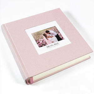 Ingrosso <span class=keywords><strong>Album</strong></span> fotografico autoadesivo con copertina rigida in lino a 9 colori 27*28cm 5*7 pollici di dimensioni prodotto di vendita caldo realizzato in cartone Kraft Art - Product Image 1