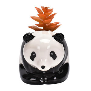 Nouveau pot de fleurs en céramique pour plantes succulentes, commerce électronique transfrontalier, pot en porcelaine blanche, vase de table ou de sol avec motif d'animal de dessin animé panda - Product Image 5