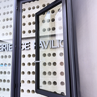 Ventanas Abatibles Personalizadas con Certificación AS2047, Vidrio Doble Estándar, Aptas para Villas y Casas Residenciales Modernas