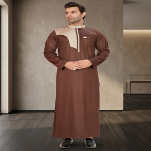 Túnica Tradicional Árabe para Hombre, Color Marrón con Bloques de Color, Manga Larga, Cuello Alto, Cierre Frontal con Cremallera, Largo hasta el Suelo, Jubba para Oración - Product Image 3