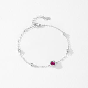 สร้อยข้อมือเงินแท้ S925 ประดับเพทายทรงลูกบาศก์สีแดงกุหลาบ ดีไซน์ใหม่สไตล์ Starry Night สำหรับผู้หญิง รุ่นทองแดงปรับแต่งได้ - Product Image 6