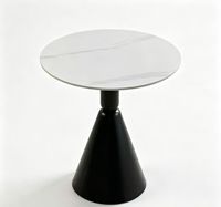 Table d'appoint ronde moderne avec plateau en pierre frittée et base conique en métal doré, table de luxe pour canapé, table d'appoint de chevet pour salon et chambre à coucher