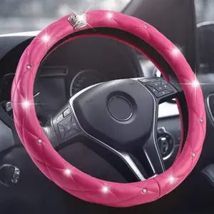 Universale di Cristallo di Diamante + PU Volante in pelle Copertura Della Ruota di Copertura di colore rosa adatto a tutte le auto modello di progettazione per Le Donne