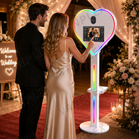 Cabina de Fotos DSLR con Windows 11 I5, Pantalla Táctil de 15.6 Pulgadas en Forma de Corazón, con Estuche de Transporte, para Alquiler Profesional en Eventos