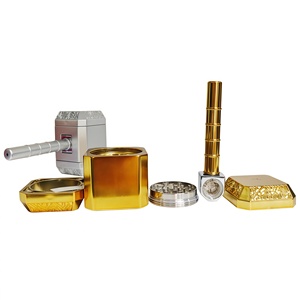 Molinillo de Hierbas Manual Moderno de Aleación de Zinc con Diseño Artístico Impreso y Logotipo Personalizable para Accesorios de Tabaco - Product Image 2
